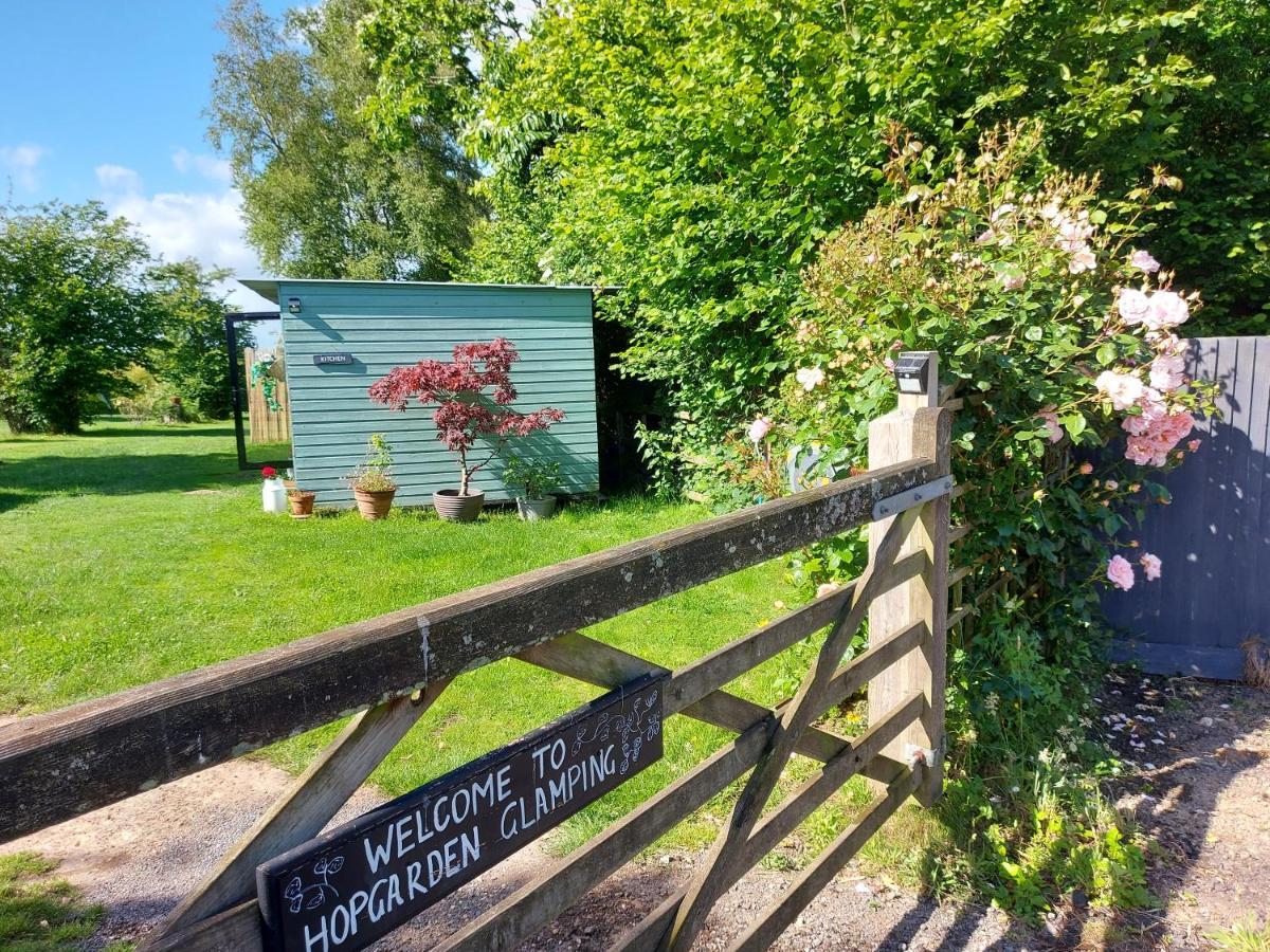 Hopgarden Glamping Luxury Shepherds Huts Wadhurst Buitenkant foto